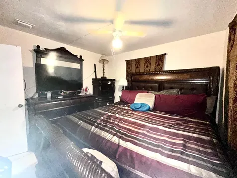 925 W 3rd Street Riviera Beach FL 33404