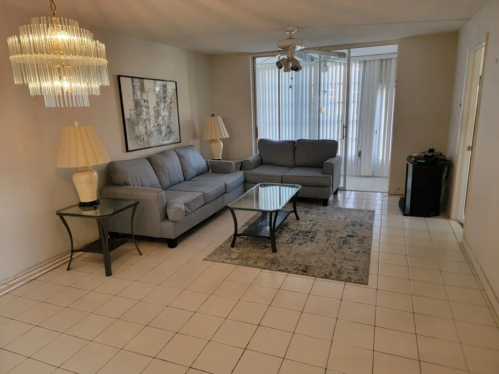 8950 Sunrise Lakes Boulevard Sunrise FL 33322