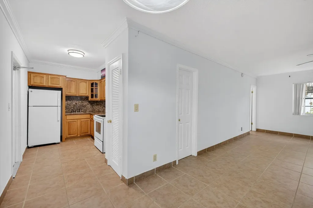 2424 SE 17th Causeway Fort Lauderdale FL 33316