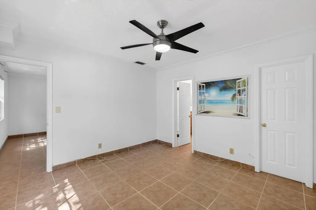 2424 SE 17th Causeway Fort Lauderdale FL 33316