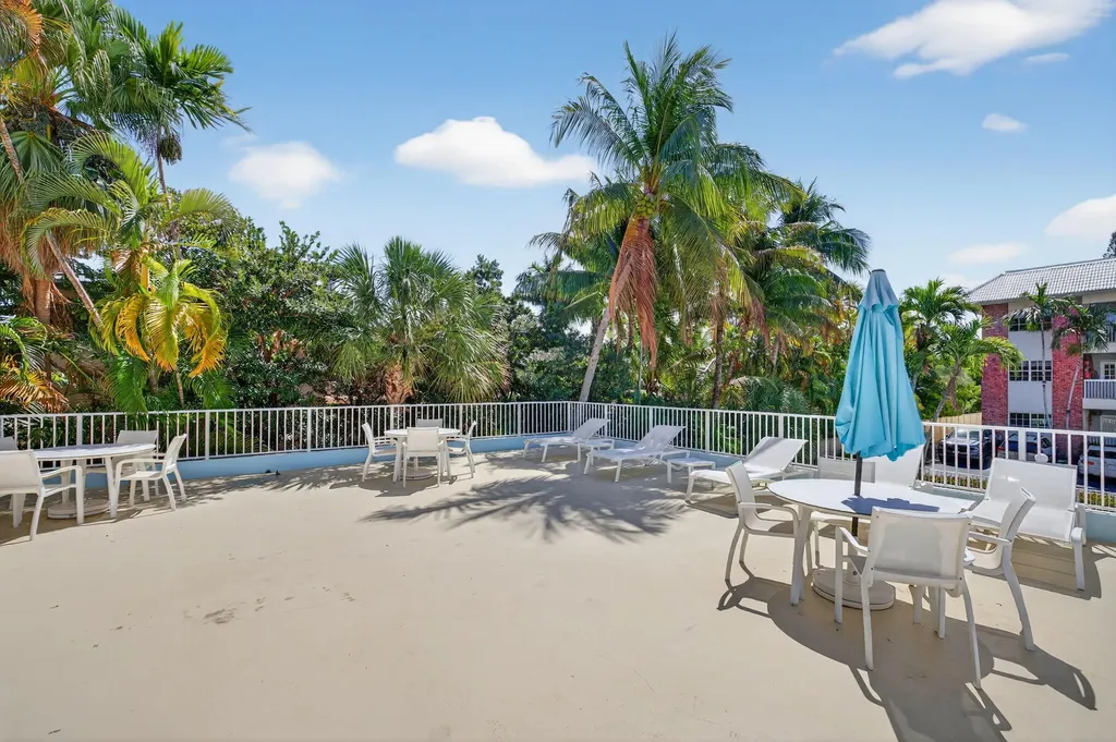 2424 SE 17th Causeway Fort Lauderdale FL 33316