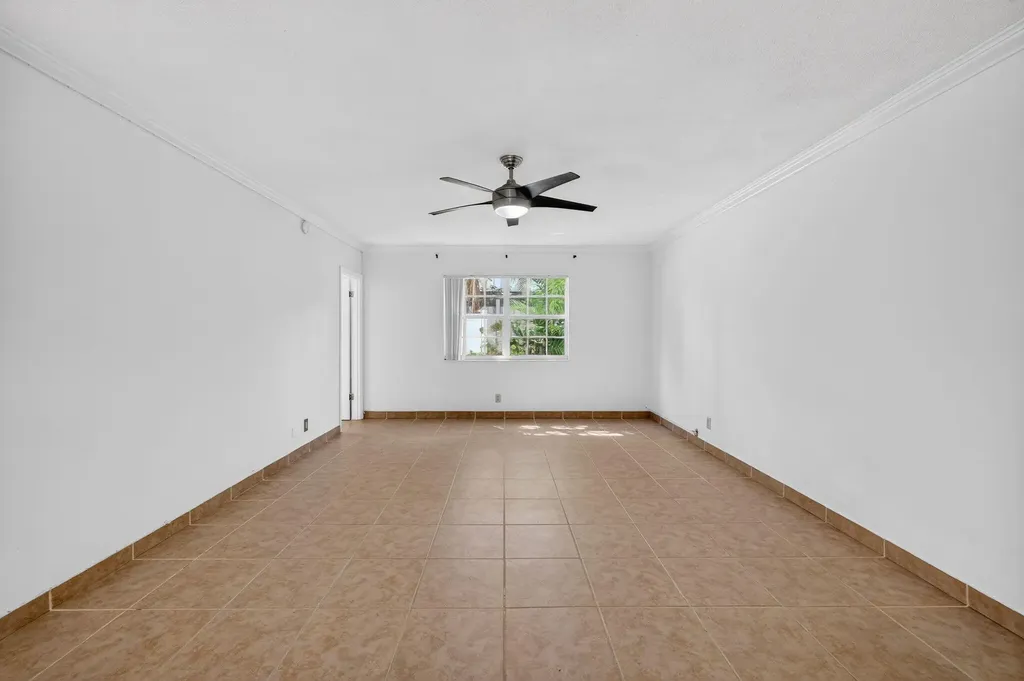 2424 SE 17th Causeway Fort Lauderdale FL 33316
