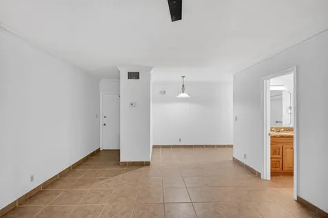 2424 SE 17th Causeway Fort Lauderdale FL 33316