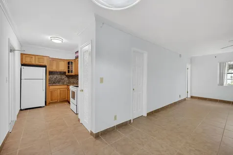 2424 SE 17th Causeway Fort Lauderdale FL 33316