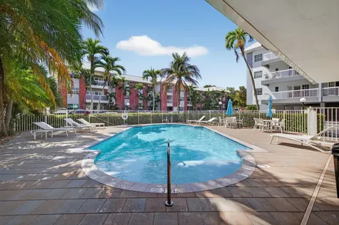 2424 SE 17th Causeway Fort Lauderdale FL 33316