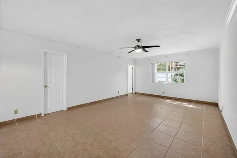 2424 SE 17th Causeway Fort Lauderdale FL 33316