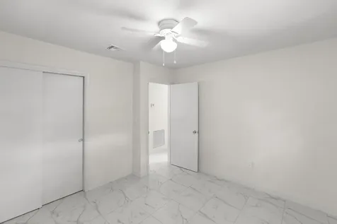 621 N 71st Avenue Hollywood FL 33024