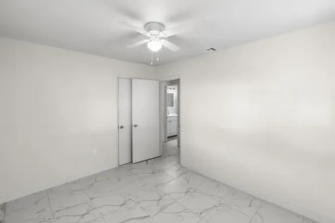 621 N 71st Avenue Hollywood FL 33024