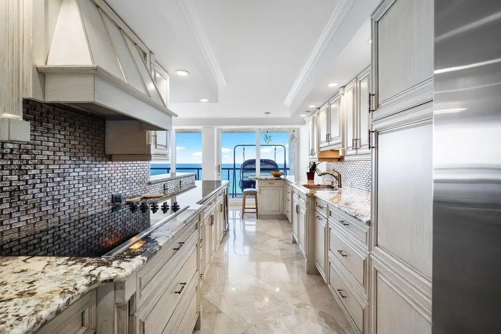 2727 S Ocean Boulevard Highland Beach FL 33487