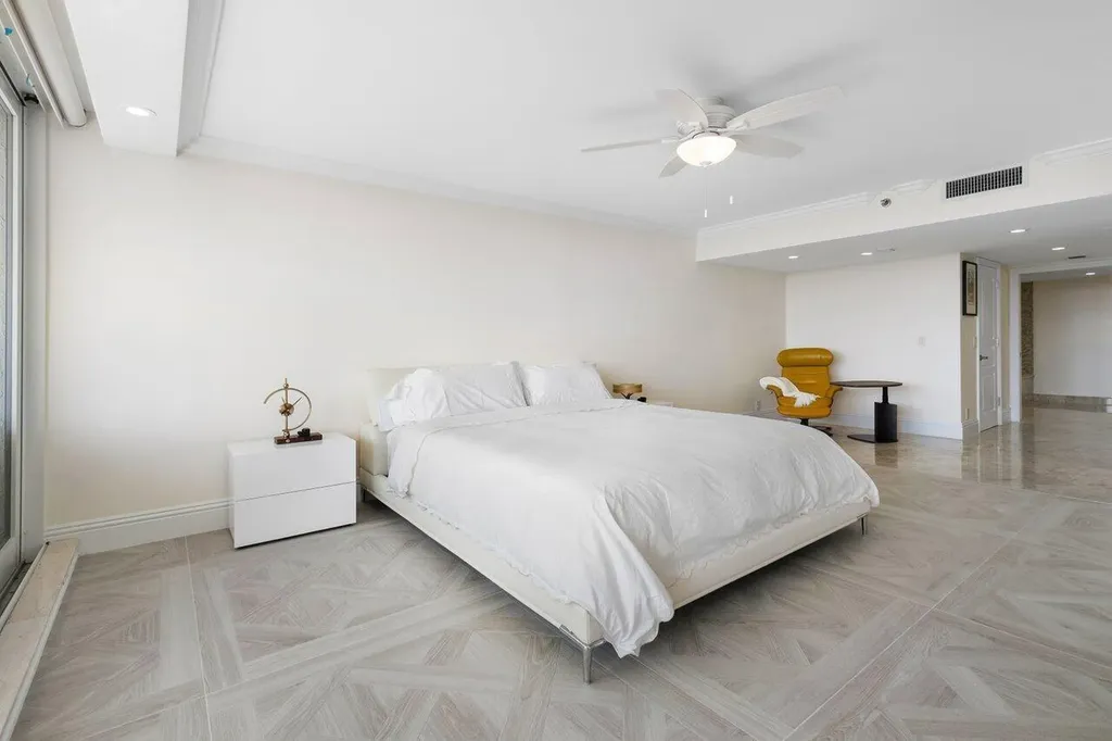 2727 S Ocean Boulevard Highland Beach FL 33487