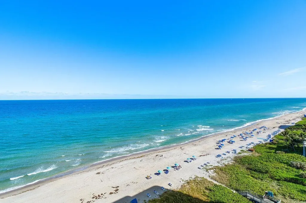 2727 S Ocean Boulevard Highland Beach FL 33487