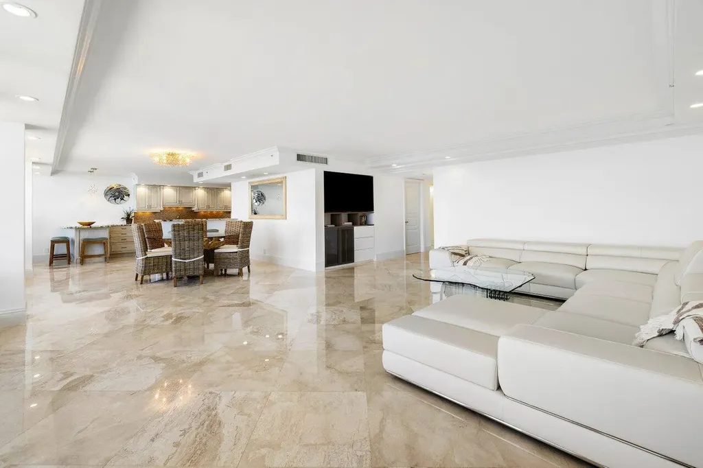 2727 S Ocean Boulevard Highland Beach FL 33487
