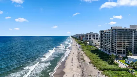 2727 S Ocean Boulevard Highland Beach FL 33487