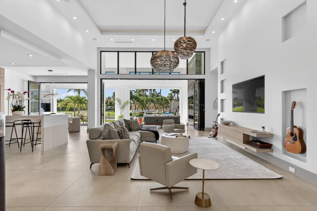 520 Golden Harbour Drive Boca Raton FL 33432