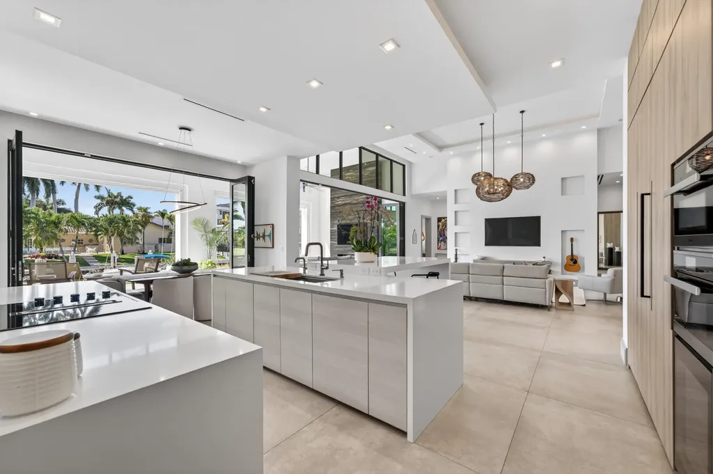 520 Golden Harbour Drive Boca Raton FL 33432