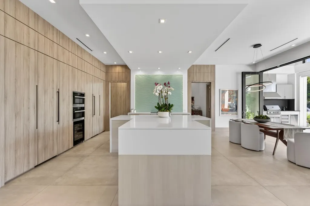 520 Golden Harbour Drive Boca Raton FL 33432