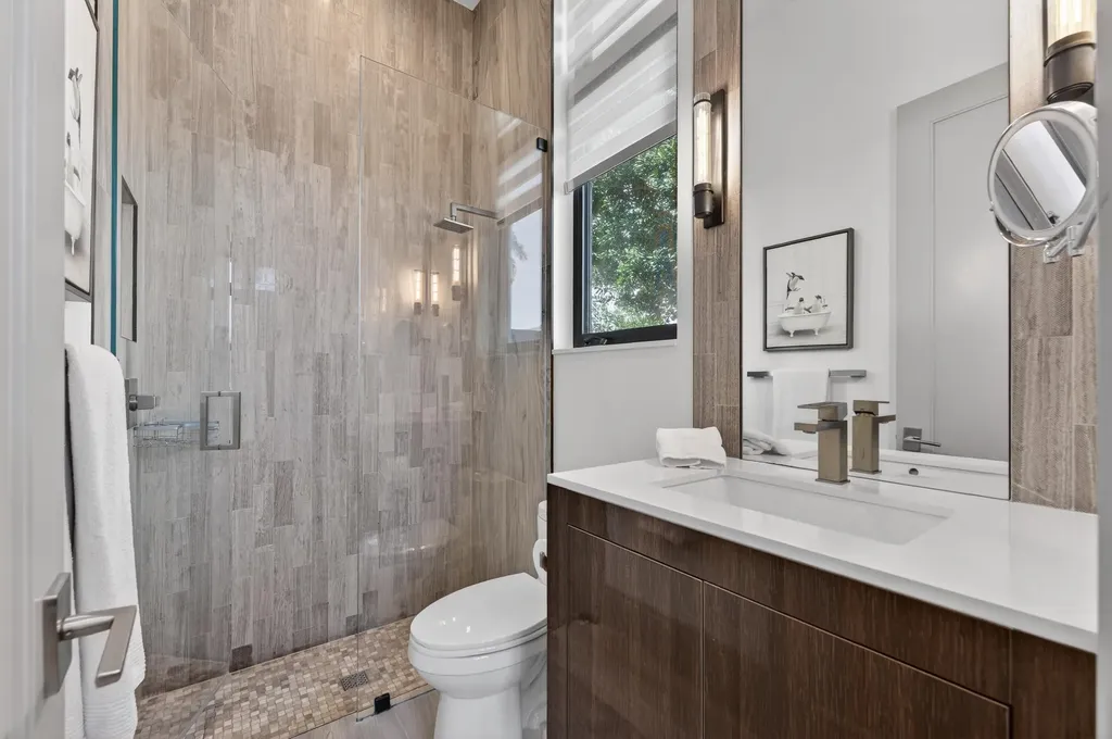 520 Golden Harbour Drive Boca Raton FL 33432