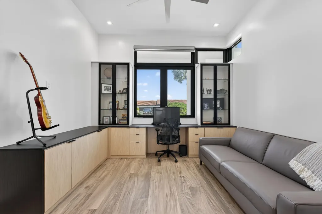 520 Golden Harbour Drive Boca Raton FL 33432