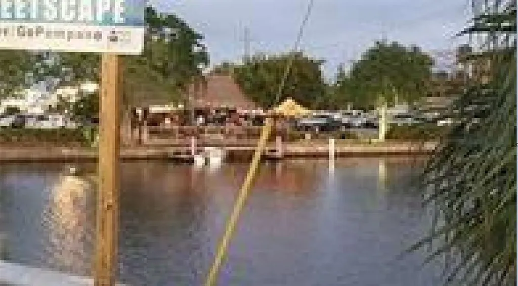 1420 SE 4th Avenue SE Pompano Beach FL 33060
