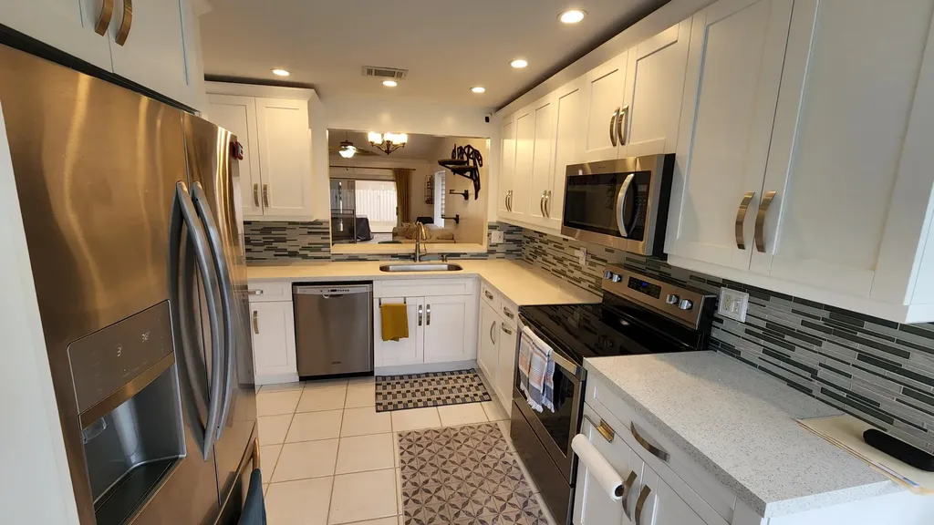 1101 SW 111th Terrace Davie FL 33324