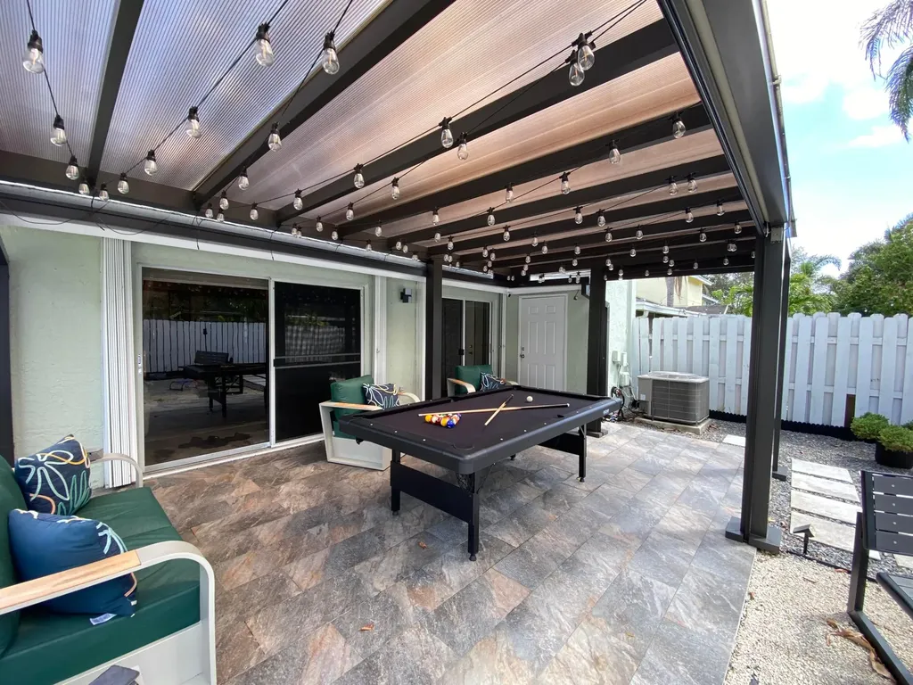 1101 SW 111th Terrace Davie FL 33324