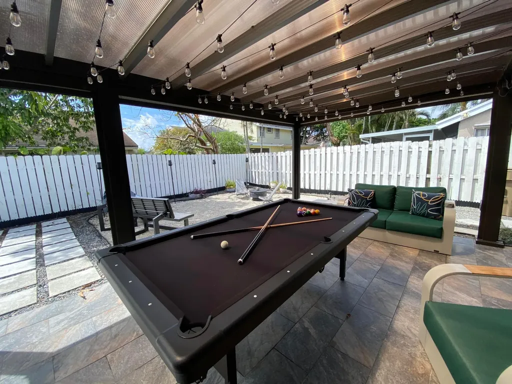 1101 SW 111th Terrace Davie FL 33324