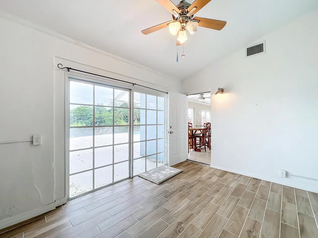 6803 Kingston Drive Lake Worth FL 33462