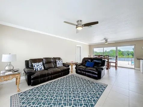 6803 Kingston Drive Lake Worth FL 33462