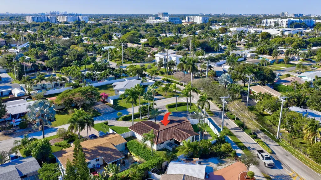 2601 NE 8th Court Pompano Beach FL 33062