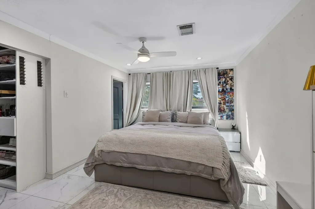 2601 NE 8th Court Pompano Beach FL 33062
