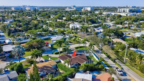 2601 NE 8th Court Pompano Beach FL 33062