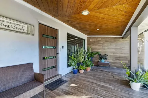 2601 NE 8th Court Pompano Beach FL 33062