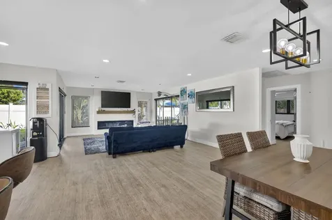 2601 NE 8th Court Pompano Beach FL 33062