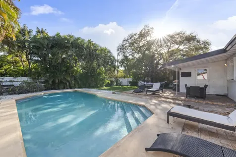 408 NW 29th Street Wilton Manors FL 33311