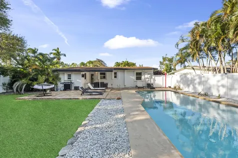 408 NW 29th Street Wilton Manors FL 33311