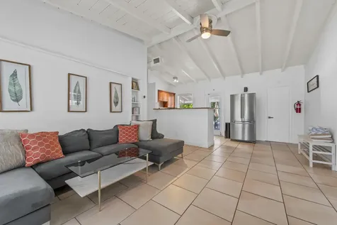 408 NW 29th Street Wilton Manors FL 33311