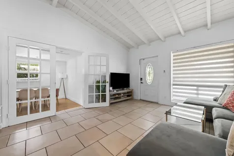 408 NW 29th Street Wilton Manors FL 33311