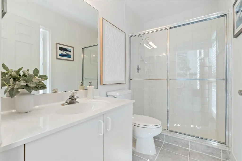 2805 Hampton Circle E Delray Beach FL 33445