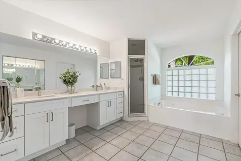 2805 Hampton Circle E Delray Beach FL 33445