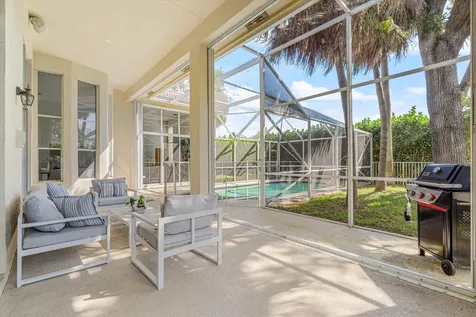 2805 Hampton Circle E Delray Beach FL 33445
