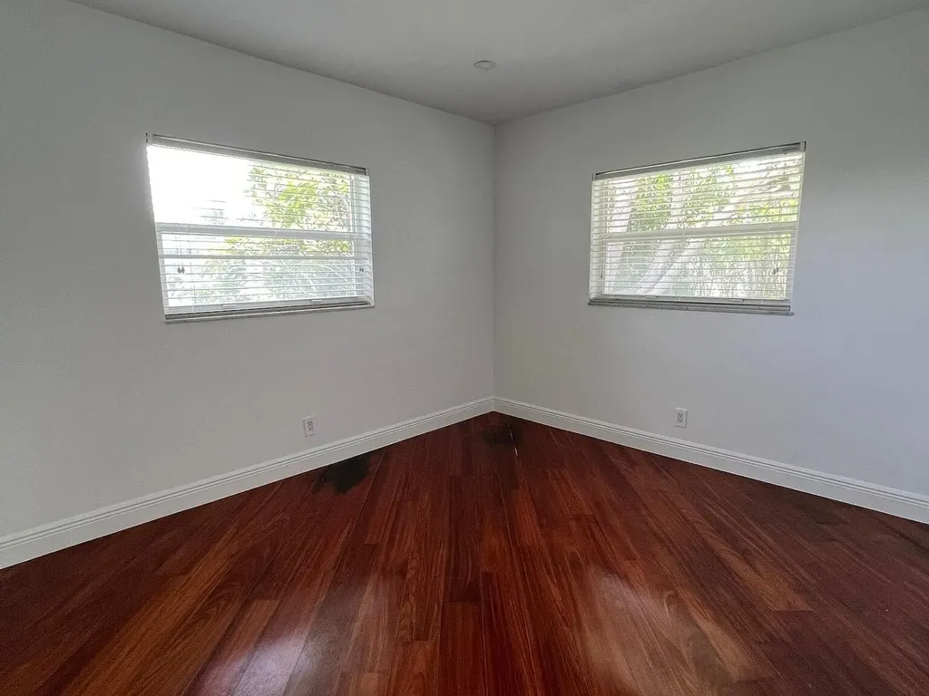 1250 SW 15th Avenue Boca Raton FL 33486