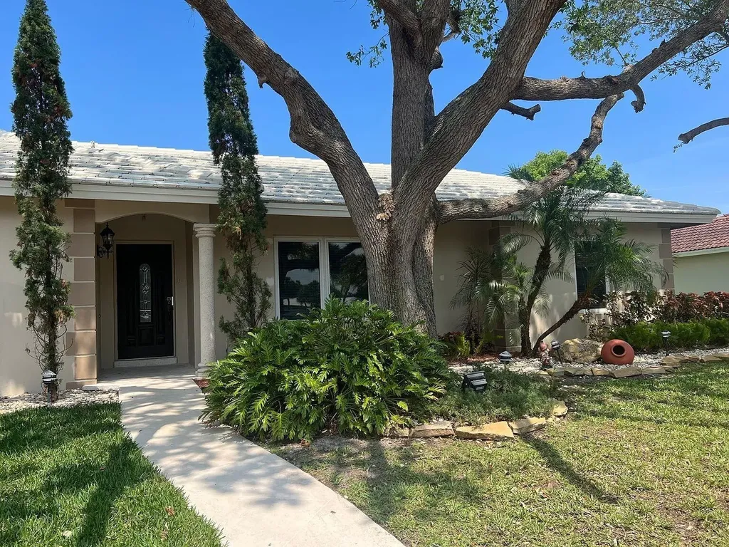 1250 SW 15th Avenue Boca Raton FL 33486