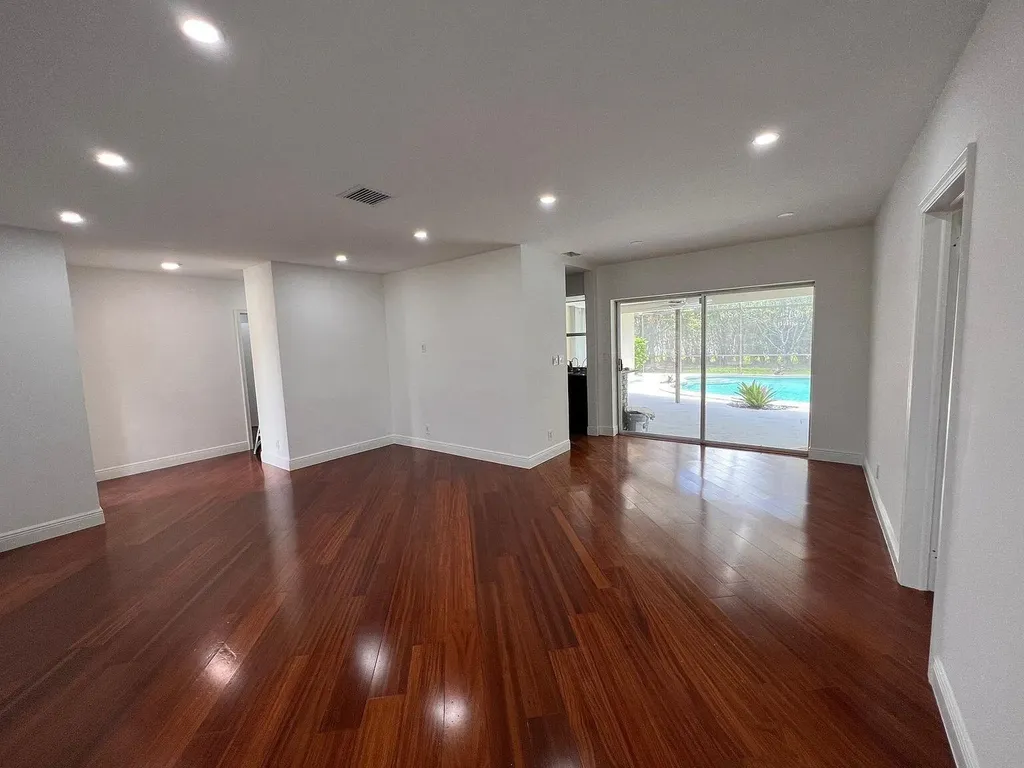 1250 SW 15th Avenue Boca Raton FL 33486