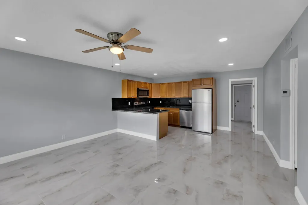 800-802 SW 6th Court Pompano Beach FL 33060