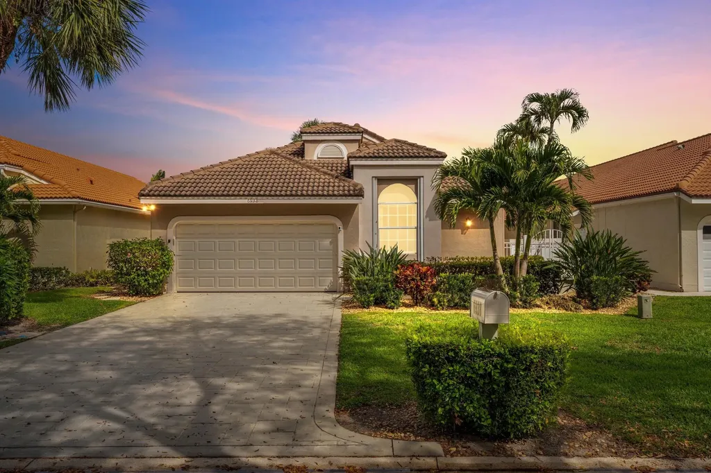 6938 Briarlake Circle West Palm Beach FL 33418