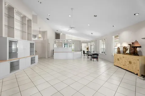 6938 Briarlake Circle West Palm Beach FL 33418