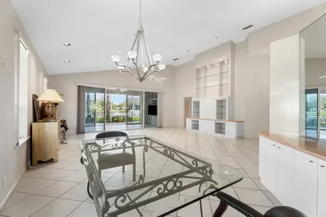 6938 Briarlake Circle West Palm Beach FL 33418