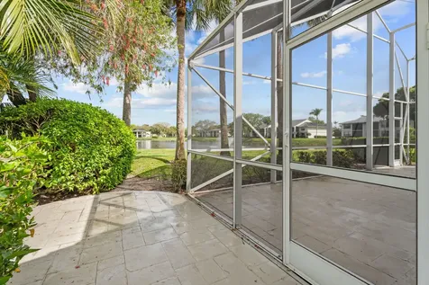 6938 Briarlake Circle West Palm Beach FL 33418