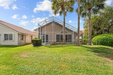 6938 Briarlake Circle West Palm Beach FL 33418