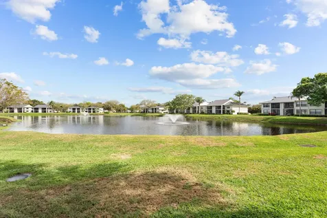6938 Briarlake Circle West Palm Beach FL 33418